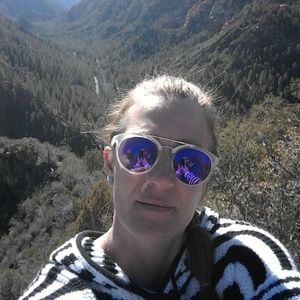 Meet your Posher, Shannon